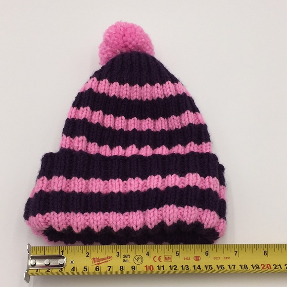 Hand Knit Girls Winter Hat + Pair of Mittens Purple & Pink Stripe - Picture 5 of 10
